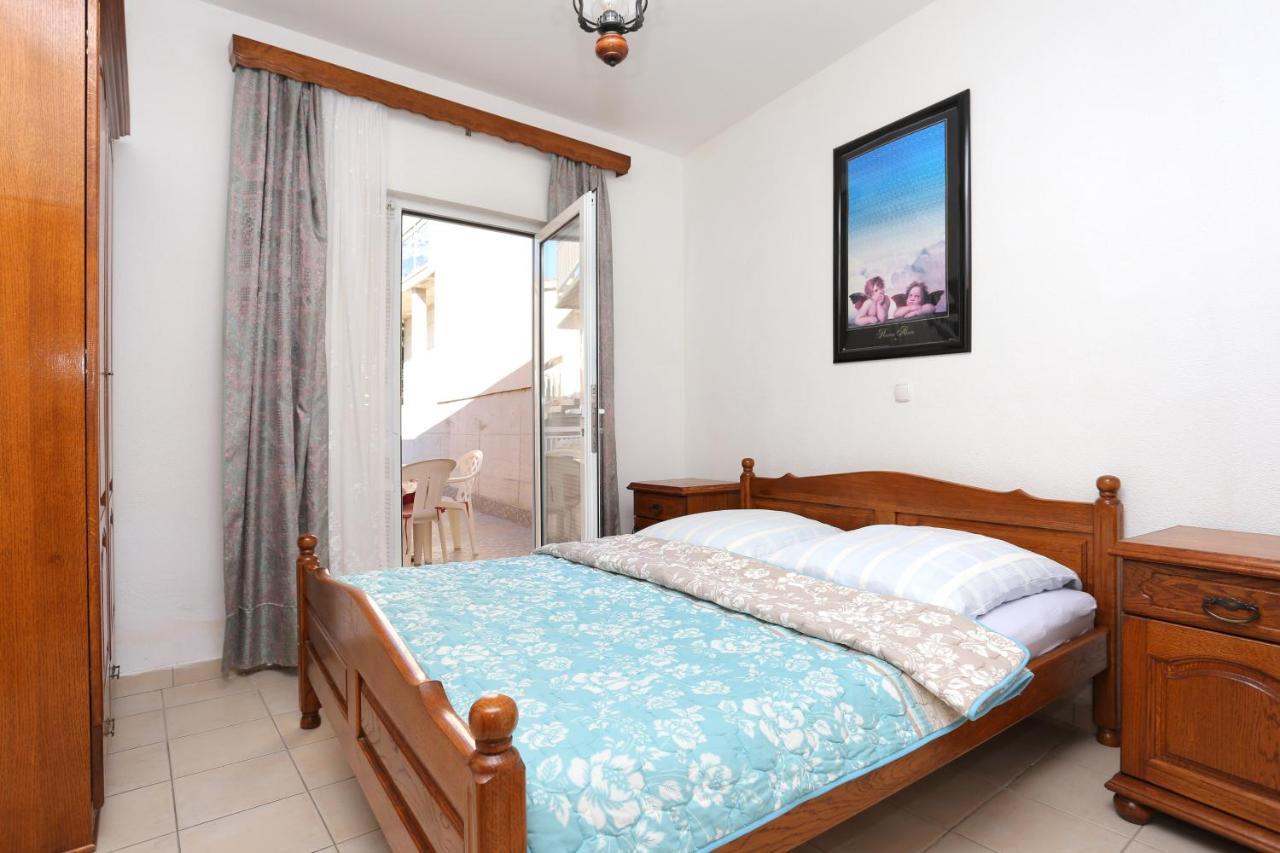 Apartments With A Parking Space Stanici, Omis - 2818 Tice Exterior foto